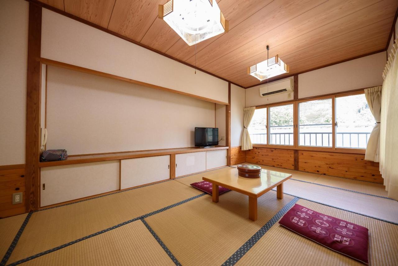 Minshuku Tsutaya Hotel Jufu Kültér fotó