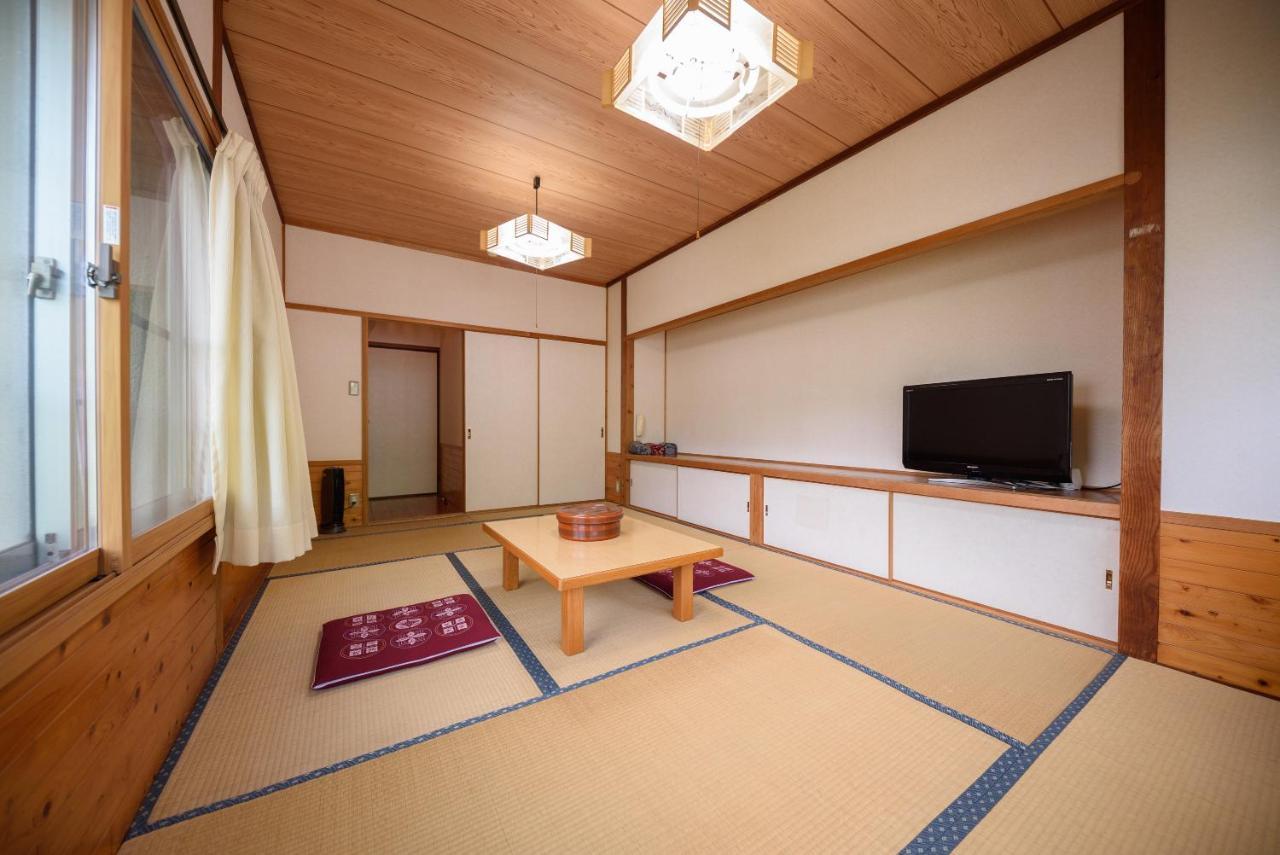 Minshuku Tsutaya Hotel Jufu Kültér fotó
